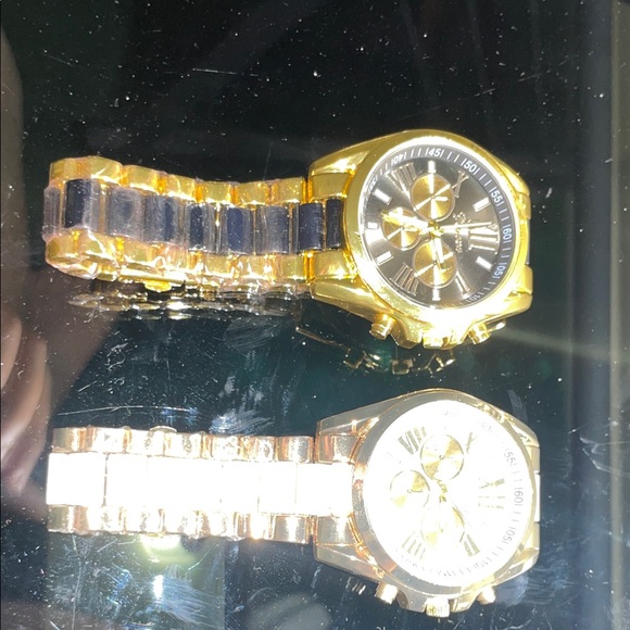 Set Geneva Men's Gold and Silver Quartz Movement Chronograph Watches - Picture 3 of 4